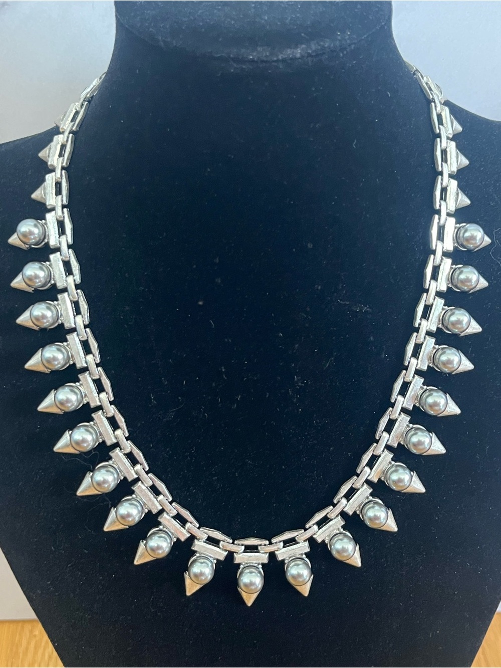 Stella & Dot Lynx Necklace Choker 18" Spikes Faux Gray Pearl Goth